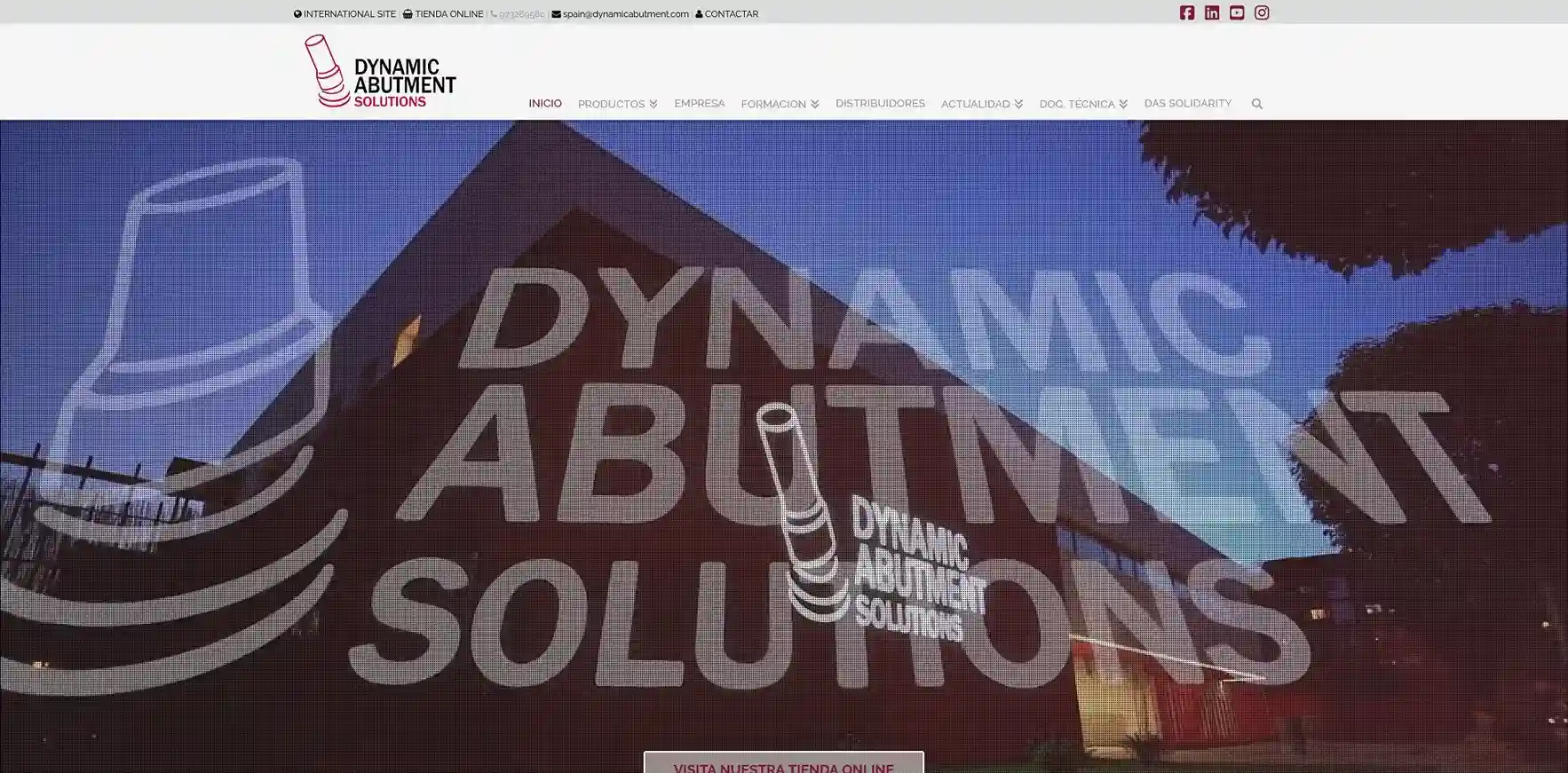 Projecte web WordPress internacional per a Dynamic Abutment